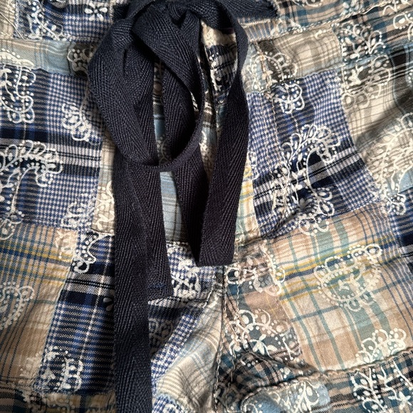 Perfect Vintage Paisley Print Shorts - Picture 3 of 5